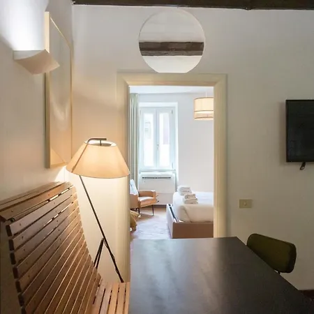 Appartamento Easytopstay - Piazza Navona Charming *