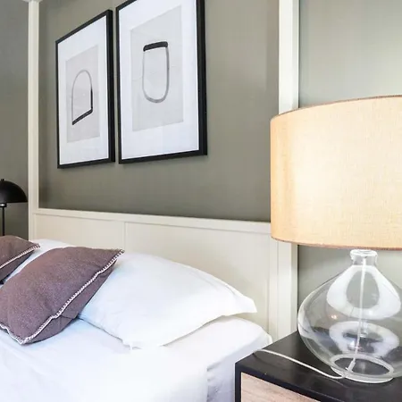 Easytopstay - Piazza Navona Charming Appartamento *